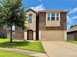 174 Meadow Grove Drive, Conroe, TX 77384