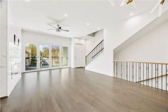 223 16th Street NW 8, Atlanta, GA 30363