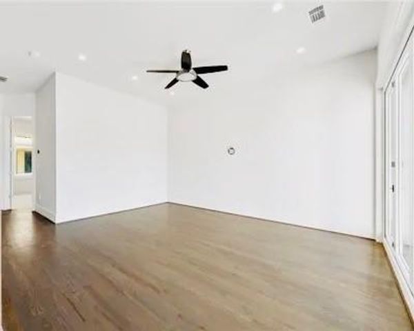 223 16th Street NW 8, Atlanta, GA 30363