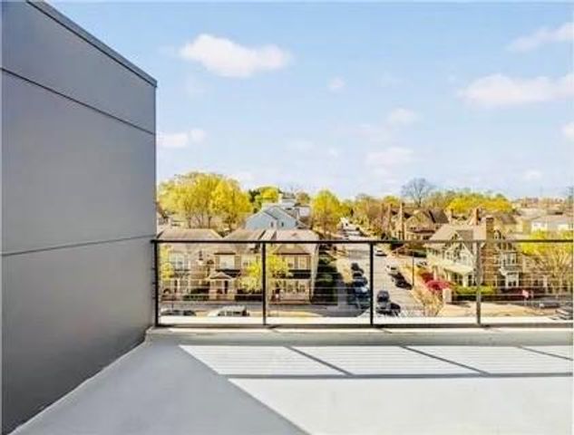 223 16th Street NW 8, Atlanta, GA 30363