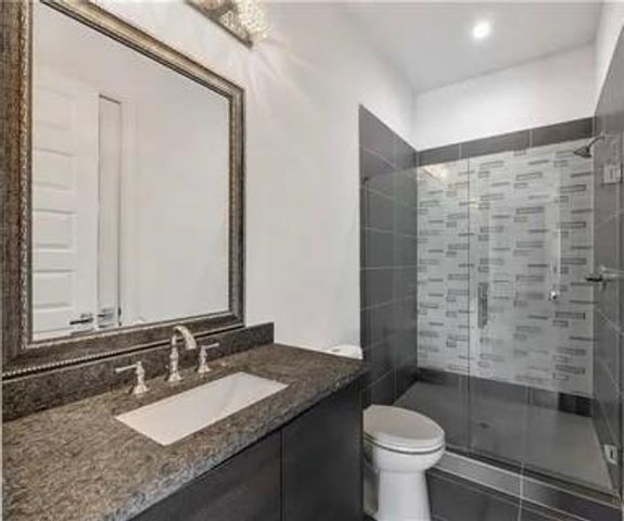 223 16th Street NW 8, Atlanta, GA 30363