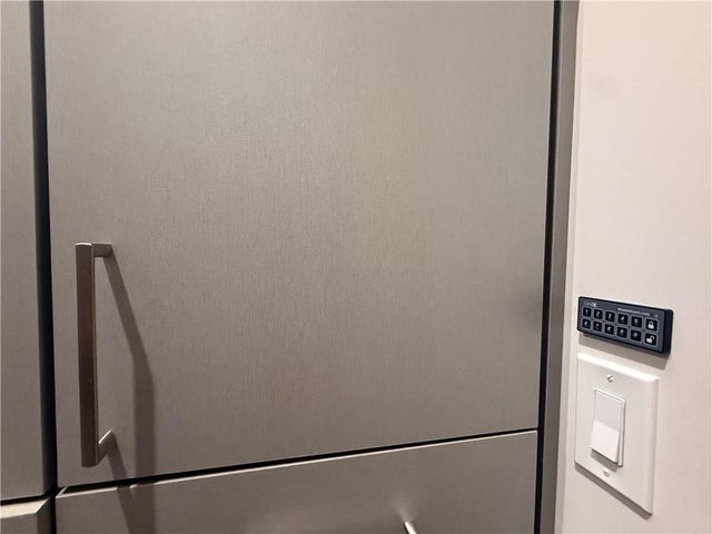 223 16th Street NW 8, Atlanta, GA 30363