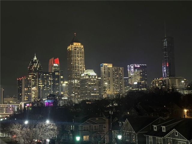 223 16th Street NW 8, Atlanta, GA 30363