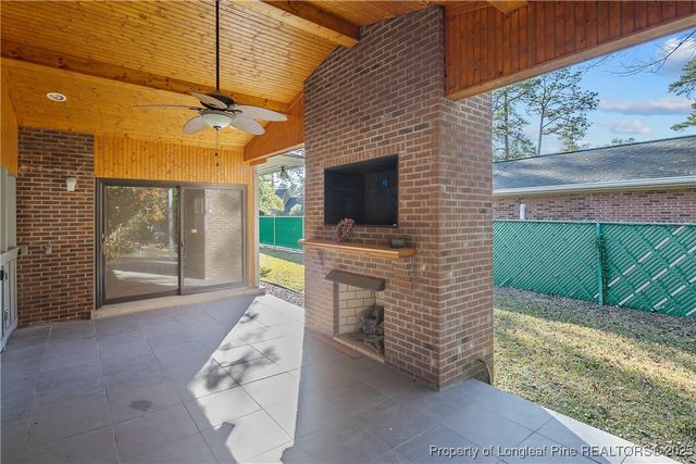 2118 Winterlochen Road, Fayetteville, NC 28305