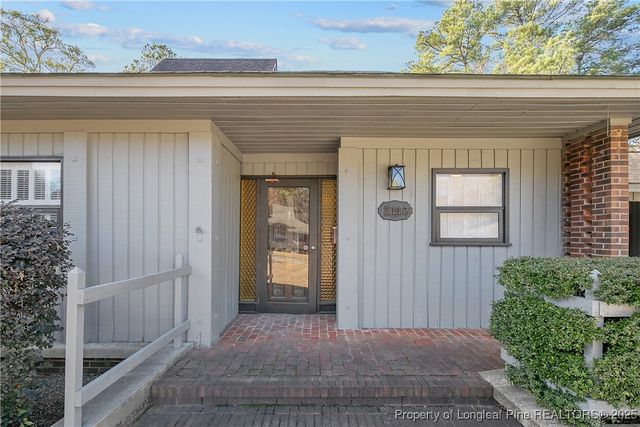 2118 Winterlochen Road, Fayetteville, NC 28305