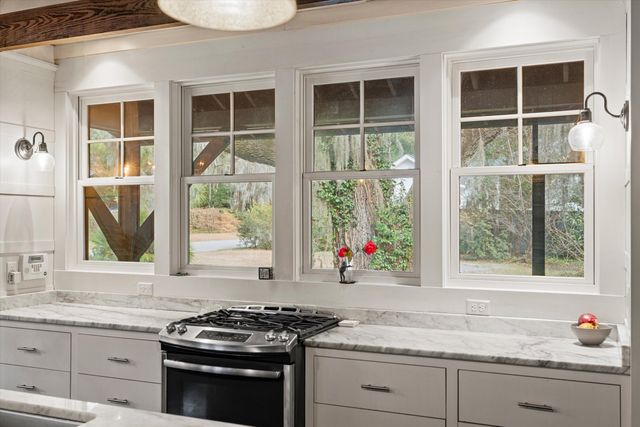 2302 Stuart Street, Beaufort, SC 29902