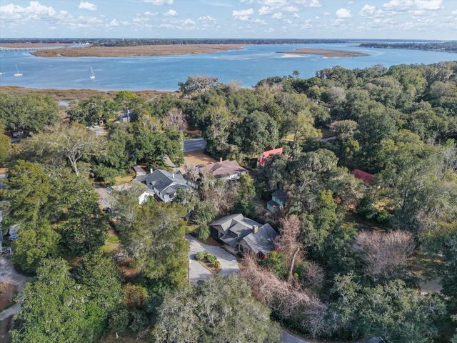 2302 Stuart Street, Beaufort, SC 29902