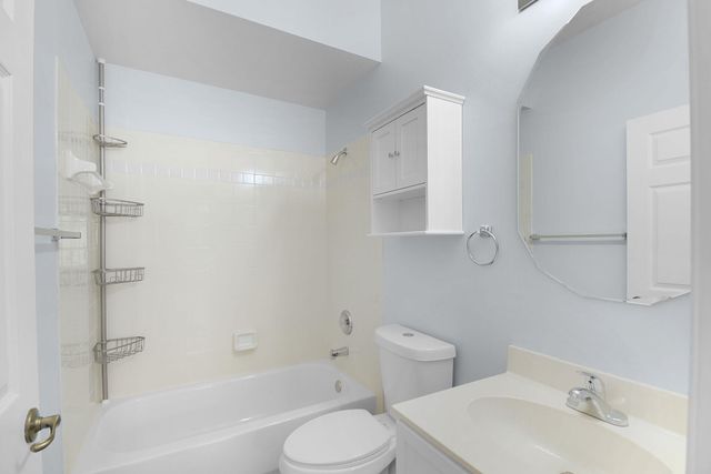 6785 SE Warwick Lane, Stuart, FL 34997