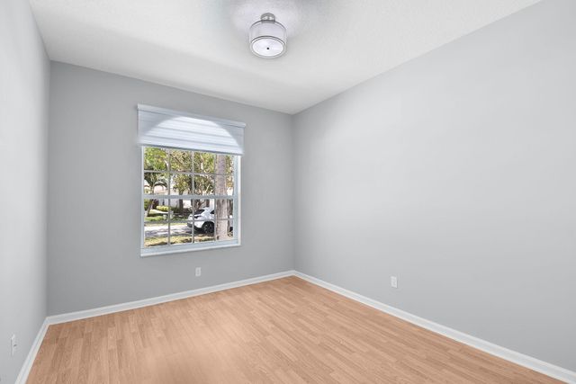 6785 SE Warwick Lane, Stuart, FL 34997