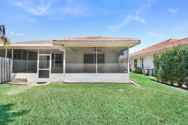 6785 SE Warwick Lane, Stuart, FL 34997