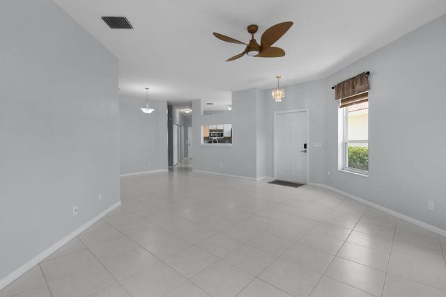 6785 SE Warwick Lane, Stuart, FL 34997