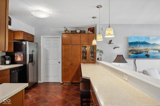 7733 E 75th Street, Indianapolis, IN 46256