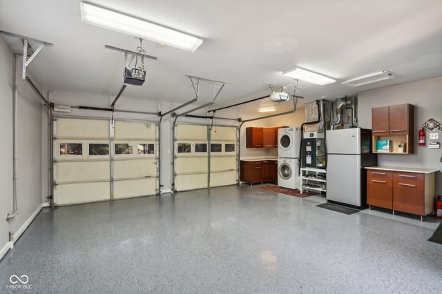 7733 E 75th Street, Indianapolis, IN 46256