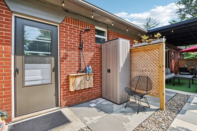 7733 E 75th Street, Indianapolis, IN 46256