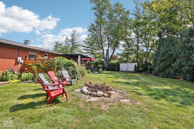 7733 E 75th Street, Indianapolis, IN 46256