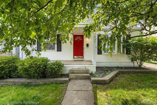 617 S Edgeworth Avenue, Royal Oak, MI 48067