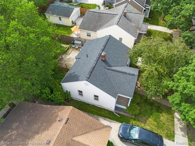 617 S Edgeworth Avenue, Royal Oak, MI 48067