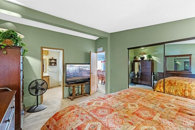24701 Chimanimani Court, Tehachapi, CA 93561