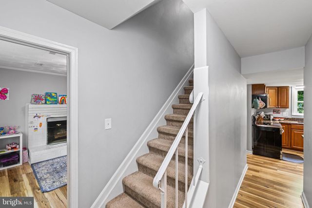 6024 BATTLEFIELD GREEN DR, Fredericksburg, VA 22407