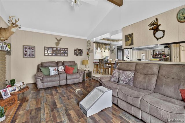 27241 Evelyn Avenue, Trenton, MI 48183