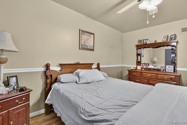 27241 Evelyn Avenue, Trenton, MI 48183