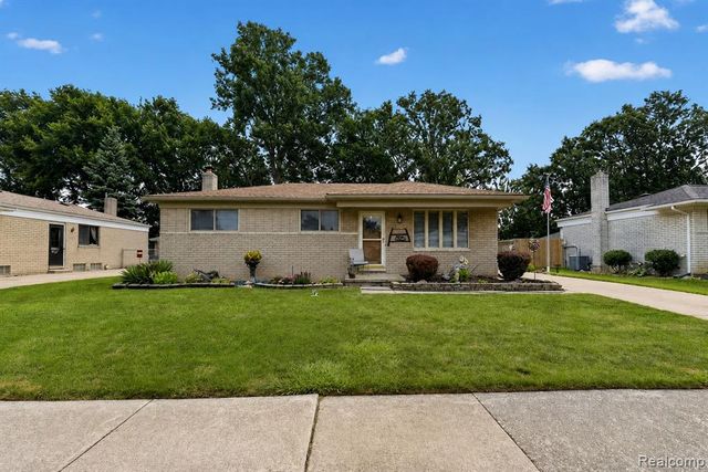 27241 Evelyn Avenue, Trenton, MI 48183