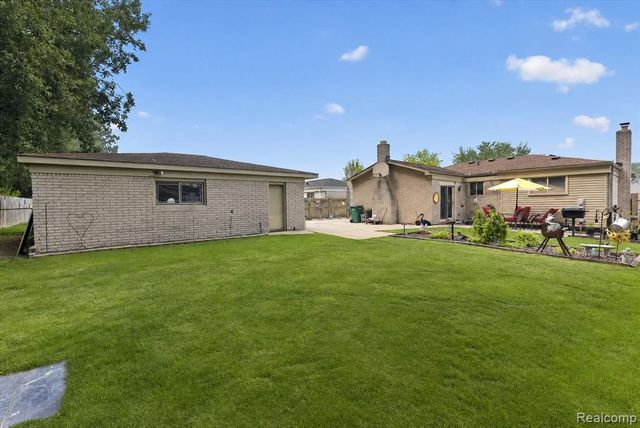 27241 Evelyn Avenue, Trenton, MI 48183