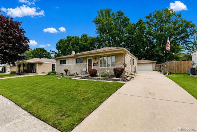 27241 Evelyn Avenue, Trenton, MI 48183