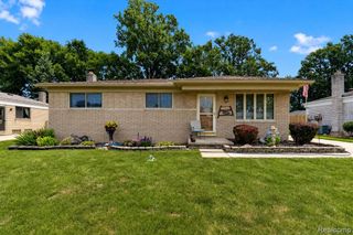 27241 Evelyn Avenue, Trenton, MI 48183