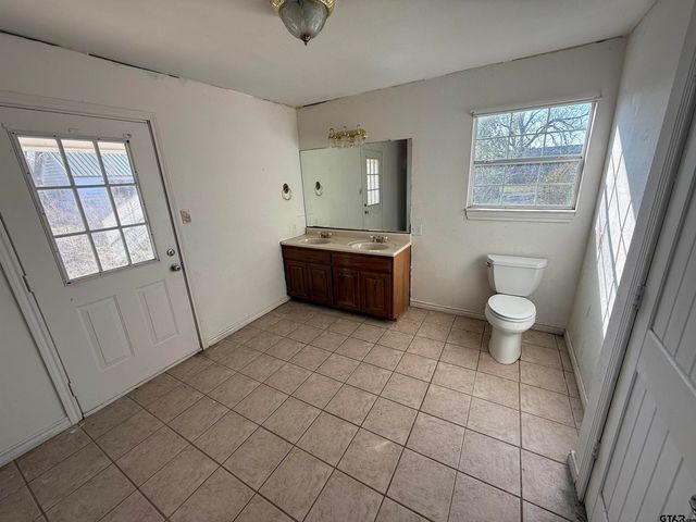 1200 CR 3406, Jacksonville, TX 75766