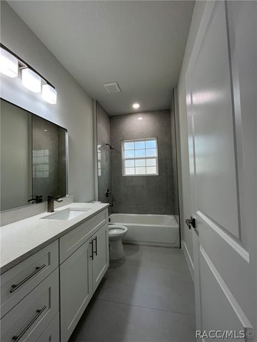 11054 N Academy Drive, Dunnellon, FL 34434