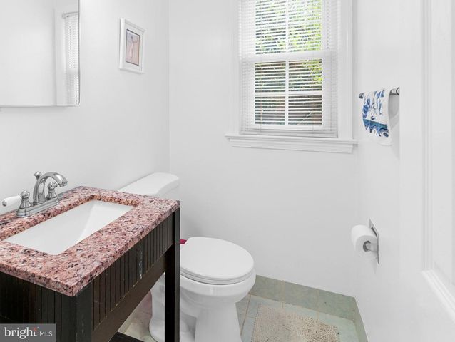 5517 HUNTINGTON PKWY, Bethesda, MD 20814