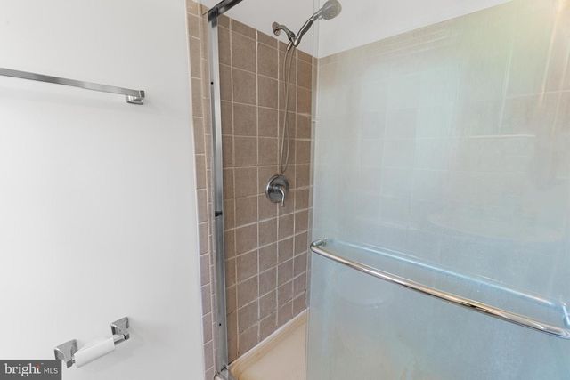 5517 HUNTINGTON PKWY, Bethesda, MD 20814