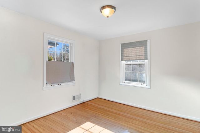 5517 HUNTINGTON PKWY, Bethesda, MD 20814