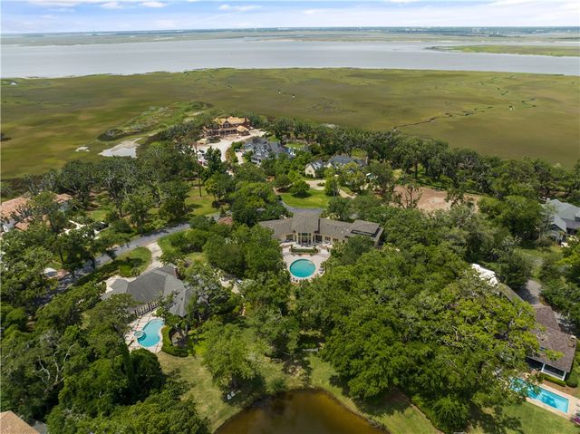139 Point Lane, St Simons Island, GA 31522