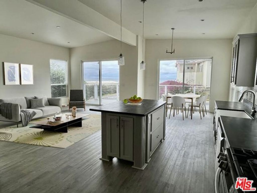 29500 Heathercliff 134, Malibu, CA 90265