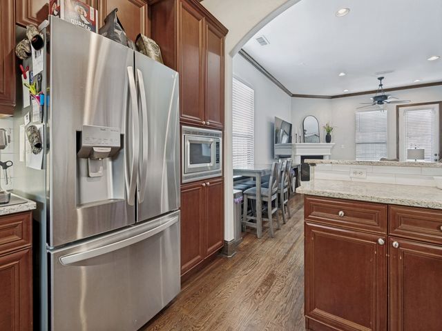 1018 Pavillion Street, Dallas, TX 75204