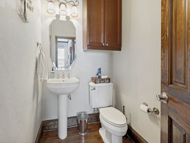 1018 Pavillion Street, Dallas, TX 75204