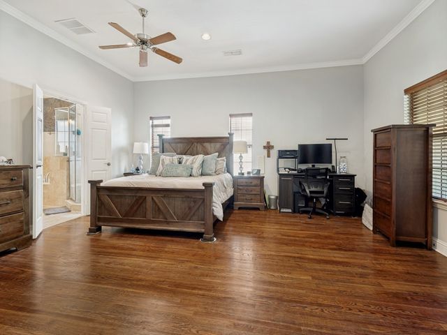 1018 Pavillion Street, Dallas, TX 75204