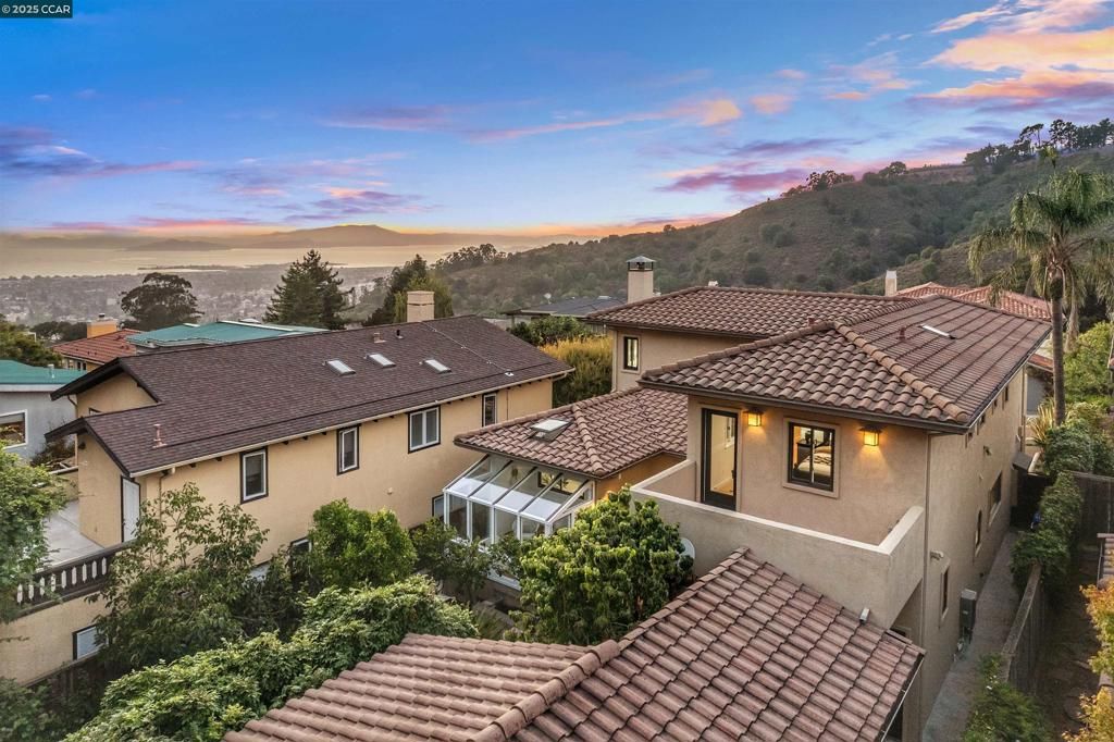 Image 2 of property listing at 1032 Alvarado Road, Berkeley, CA 94705