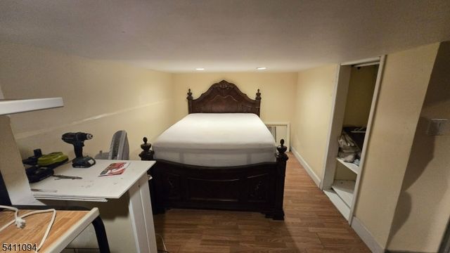 32 Emmet St, Newark City, NJ 07114