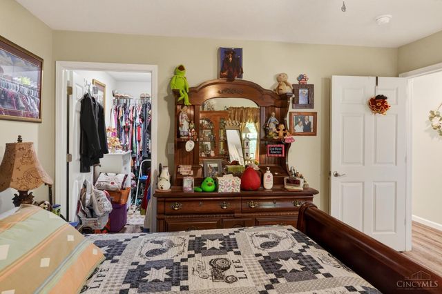 124 Springlake Avenue, Hillsboro, OH 45133