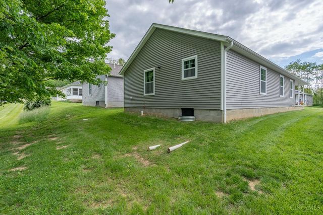 124 Springlake Avenue, Hillsboro, OH 45133