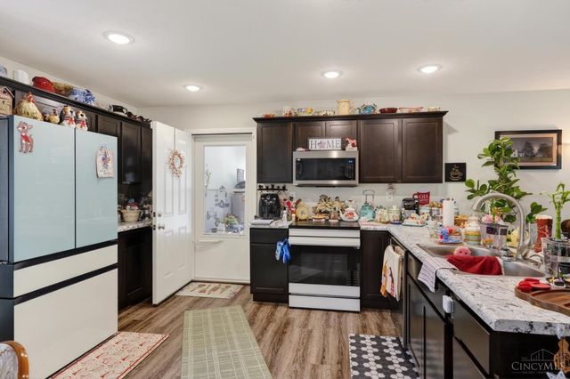 124 Springlake Avenue, Hillsboro, OH 45133