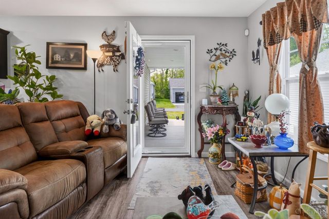 124 Springlake Avenue, Hillsboro, OH 45133
