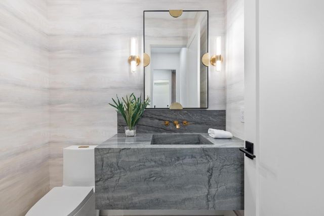 101 NW 17th Street, Delray Beach, FL 33444