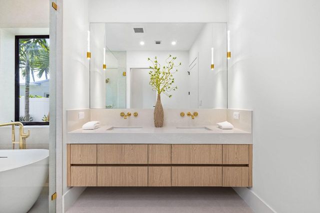 101 NW 17th Street, Delray Beach, FL 33444