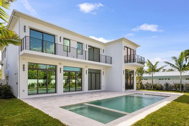 101 NW 17th Street, Delray Beach, FL 33444