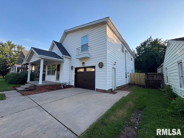 2117 N 17TH Street, Springfield, IL 62702