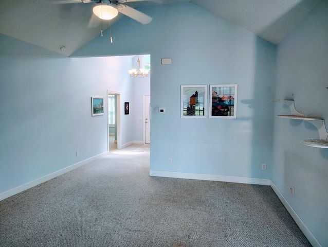 29 Lake Arbu Drive, Manning, SC 29102